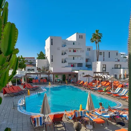 アパート Exclusive 2bedrm Aircon 200m アデヘ